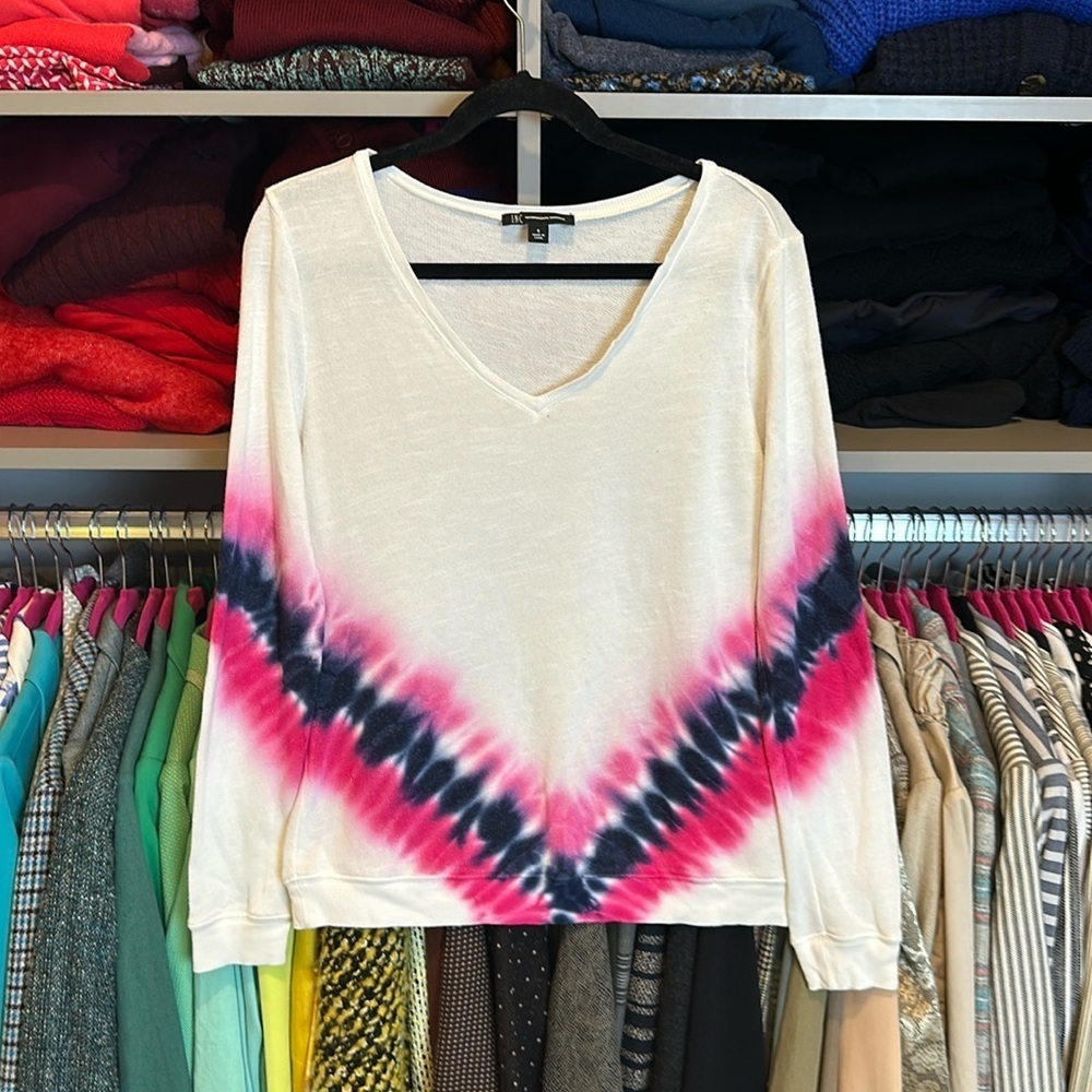 INC International Concepts white/pink/purple tie dye long sleeve V neck size S